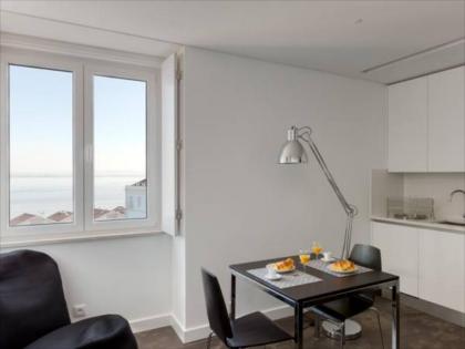 Hello Lisbon Santa Apolonia Apartment - image 3