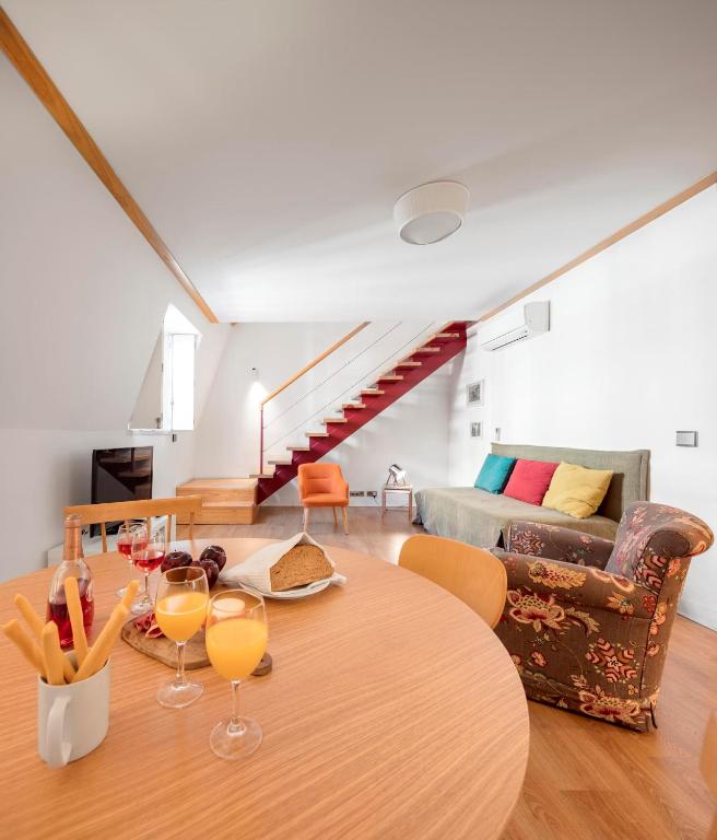 Palácio Camões - Lisbon Serviced Apartments - image 2