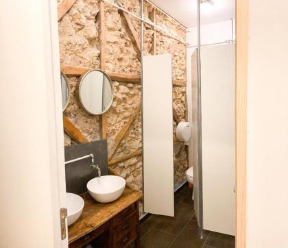 Alface Hostel - image 5