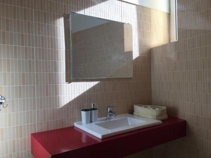 MODERN Conde Barão - SSs Apartments - image 14