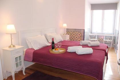 Lost Inn Lisbon Hostel - image 1