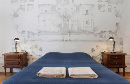 Lost Lisbon :: Cais House - image 16