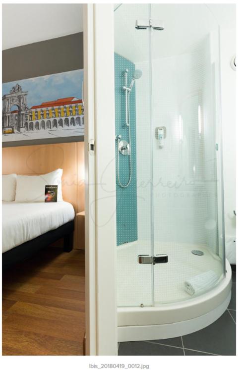 Hotel Ibis Lisboa Parque das Nações - image 4
