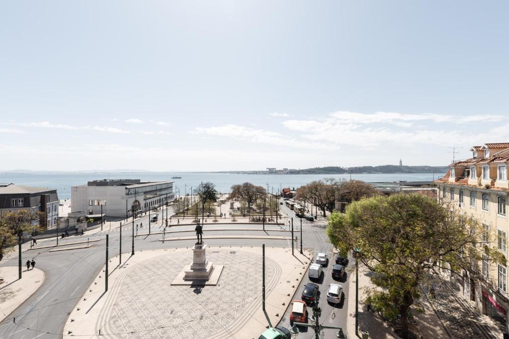 City Stays Cais do Sodre Apartments - image 6