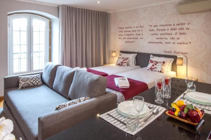 Famous Crows Lisbon Suites - image 19