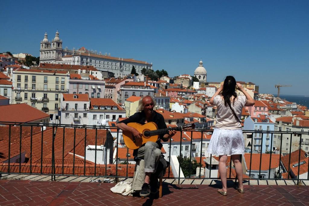 Lisbon Poets Inn - image 3