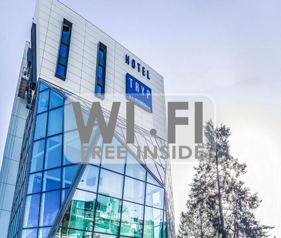 TRYP Lisboa Aeroporto Hotel - image 4