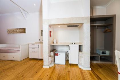 Lisbon Arsenal Suites - image 16