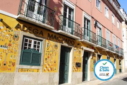 FADO Bairro Alto - SSs Apartments - image 1