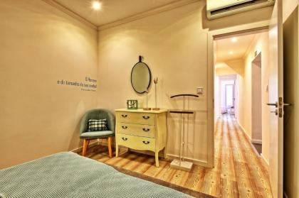 Localtraveling Cathedral & Castle - Family Apartments - image 12