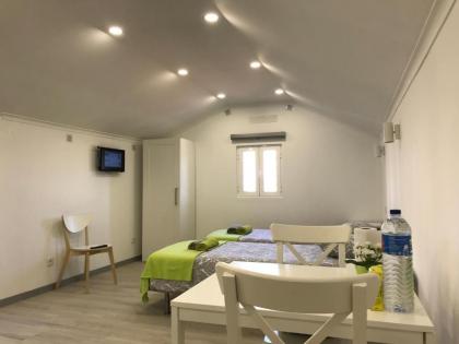 Oriente DNA Studios - image 20