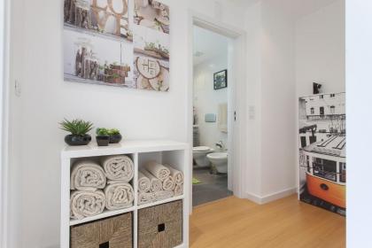Bairrus Lisbon Apartments - Martim Moniz - image 14