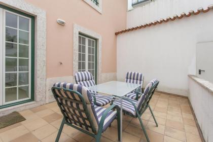 Bairrus Lisbon Apartments - Alfama II - image 10