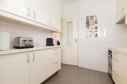 Urbanaas Lisbon Rato Apartments - image 10