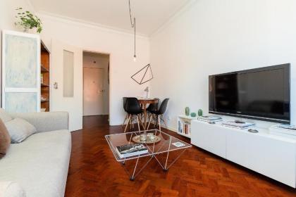 Urbanaas Lisbon Rato Apartments - image 3