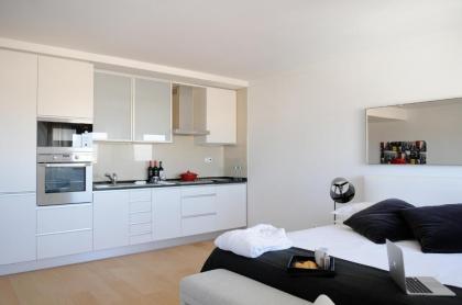 Panoramic Living - image 13