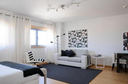 Panoramic Living - image 14