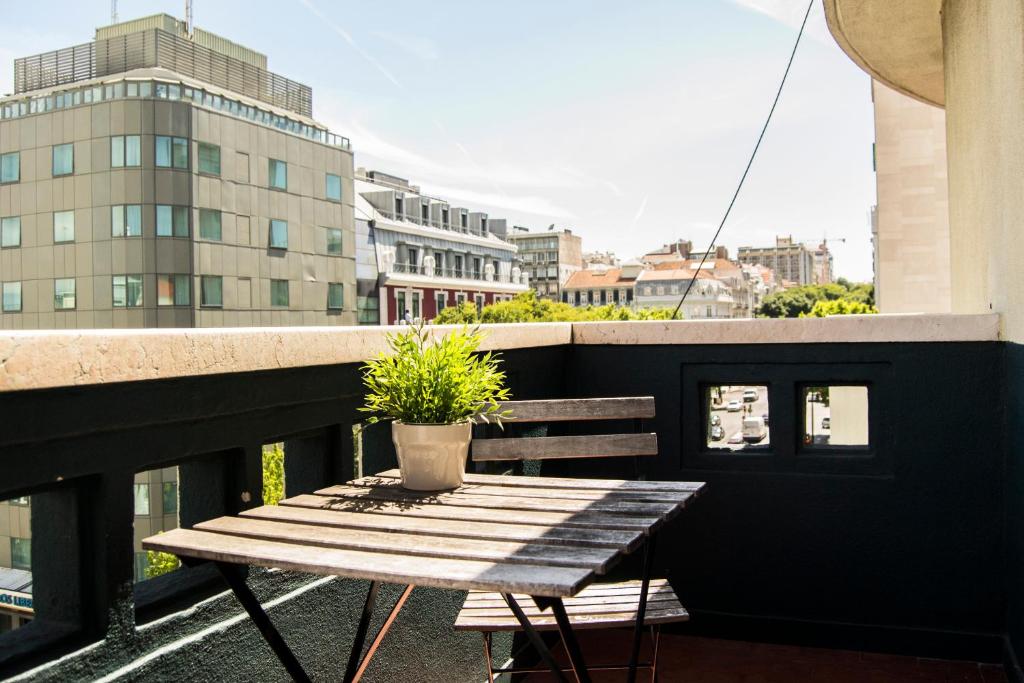 Avenue Rooms & Suites - image 2