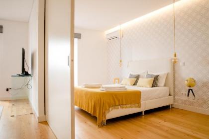 Loving Chiado - image 17