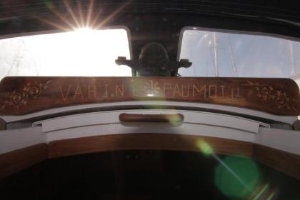Boat at Lisbon - Vahine - image 3