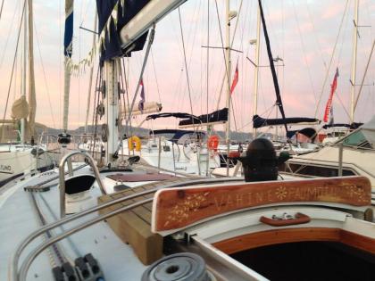Boat at Lisbon - Vahine - image 8