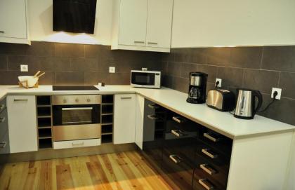 Marques Classy Apartment by be@home - image 7