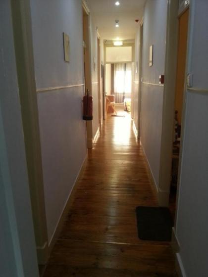Residência Almirante - image 16