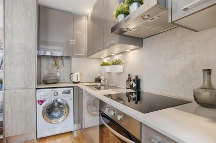 BmyGuest - 28 Tram Central Apartment - image 12