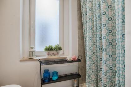 BmyGuest - 28 Tram Central Apartment - image 20