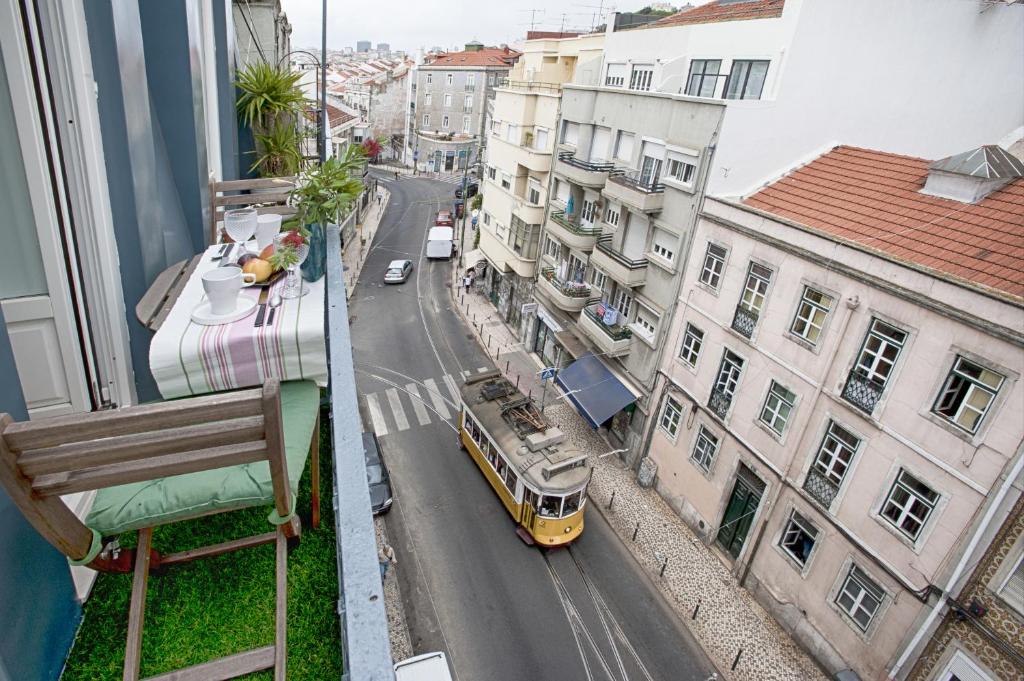 BmyGuest - 28 Tram Central Apartment - image 3