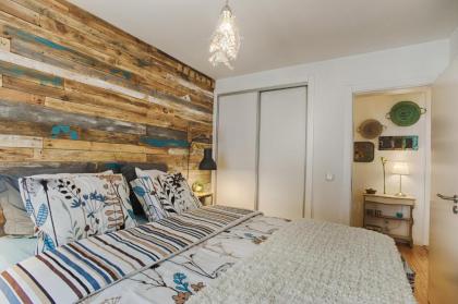 BmyGuest - 28 Tram Central Apartment - image 6