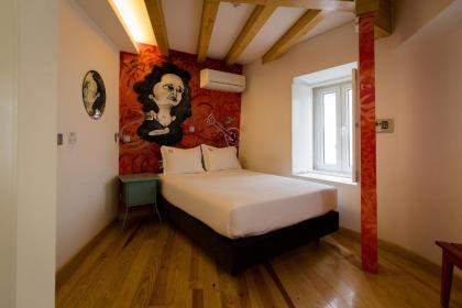 Hostel Petit Lusa - image 6