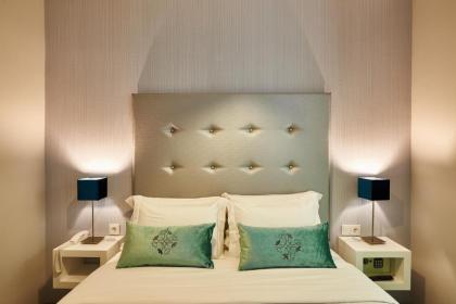 Silk Lisbon - image 11