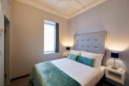 Silk Lisbon - image 15