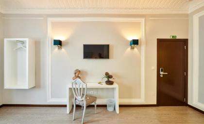 Silk Lisbon - image 18