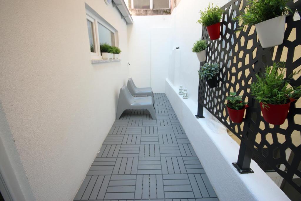 19inLisbon - image 3
