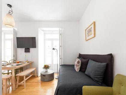 Lisbon Serviced Apartments - Castelo S. Jorge - image 10