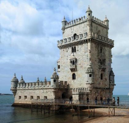 Alcantara Quiet & Calm in Lisbon - image 18