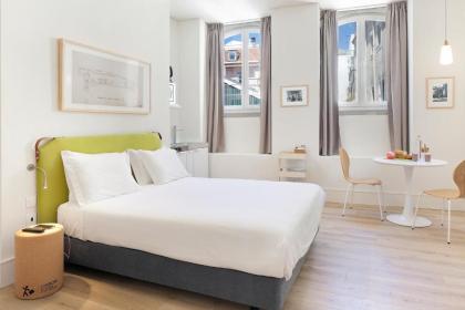 Ascensor da Bica - Lisbon Serviced Apartments - image 1