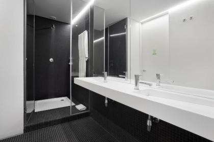 Ascensor da Bica - Lisbon Serviced Apartments - image 13