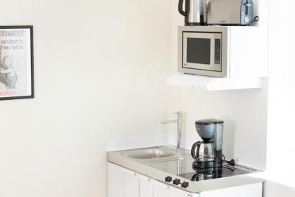 Ascensor da Bica - Lisbon Serviced Apartments - image 17