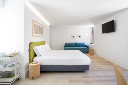 Ascensor da Bica - Lisbon Serviced Apartments - image 18