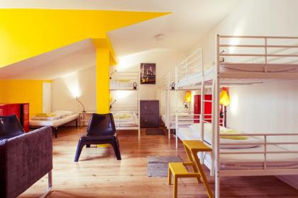 Lisbon Chillout Hostel - image 10