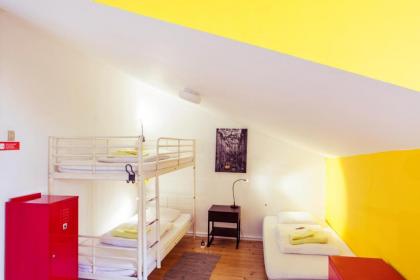 Lisbon Chillout Hostel - image 17