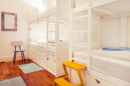 Lisbon Chillout Hostel - image 9