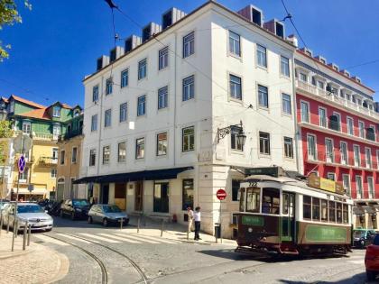 Chiado Arty Flats - image 16