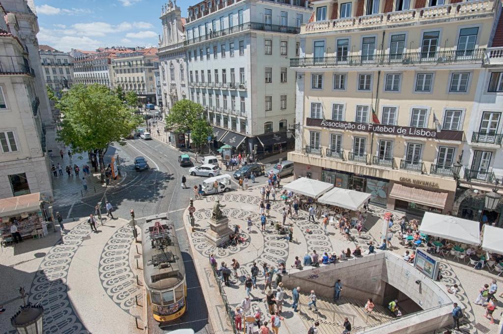 Chiado Square Apartments | Lisbon Best Apartments - image 2