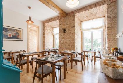 Feels Like Home Rossio Prime Suites - image 4