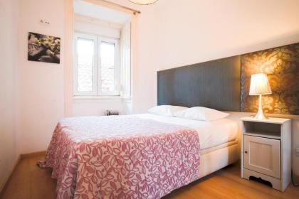 Condessa Apartment - image 17