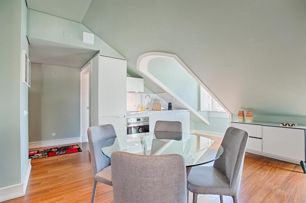 Chiado Camões Apartments | Lisbon Best Apartments - image 3